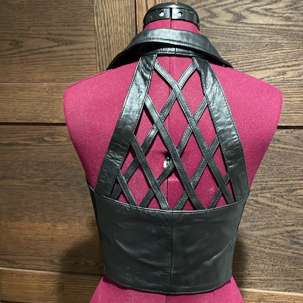 Leather vest - Picture 2 of 7